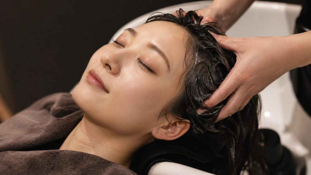 サロンでのヘッドスパ施術