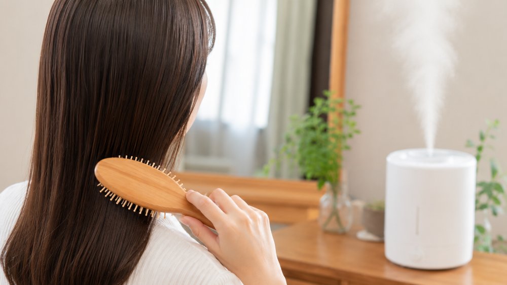 静電気と乾燥を防ぐヘアケア